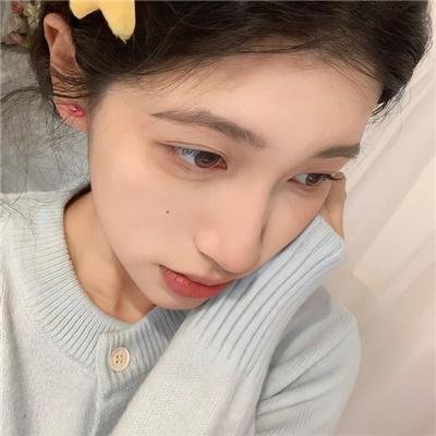 沼泽深处的女孩