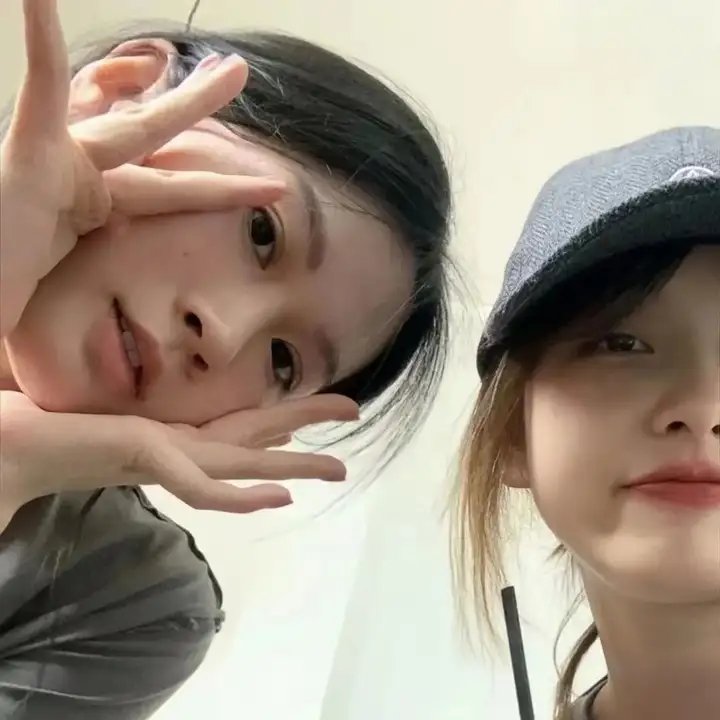 黑夜皓齿